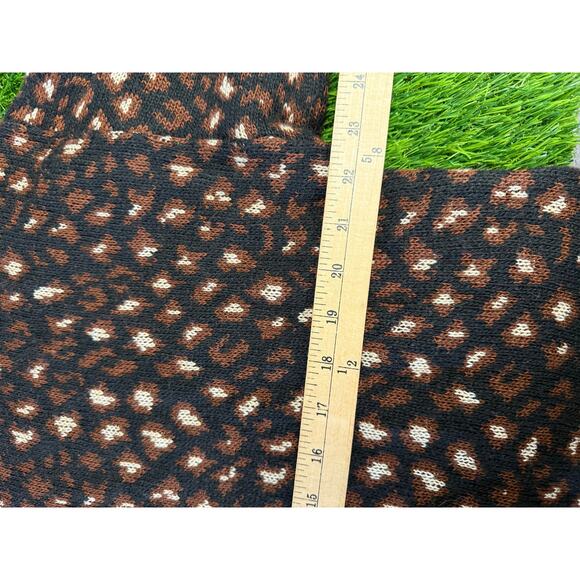Vintage Basic Editions Cheetah Leopard Pattern Turtleneck Knit Sweater USA Made - Picture 9 of 12